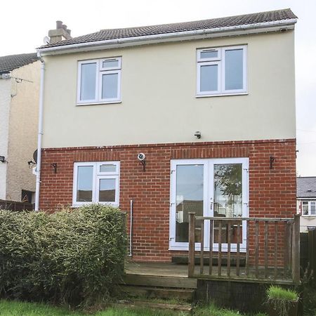 Vale House Apartment Northfleet Exterior photo